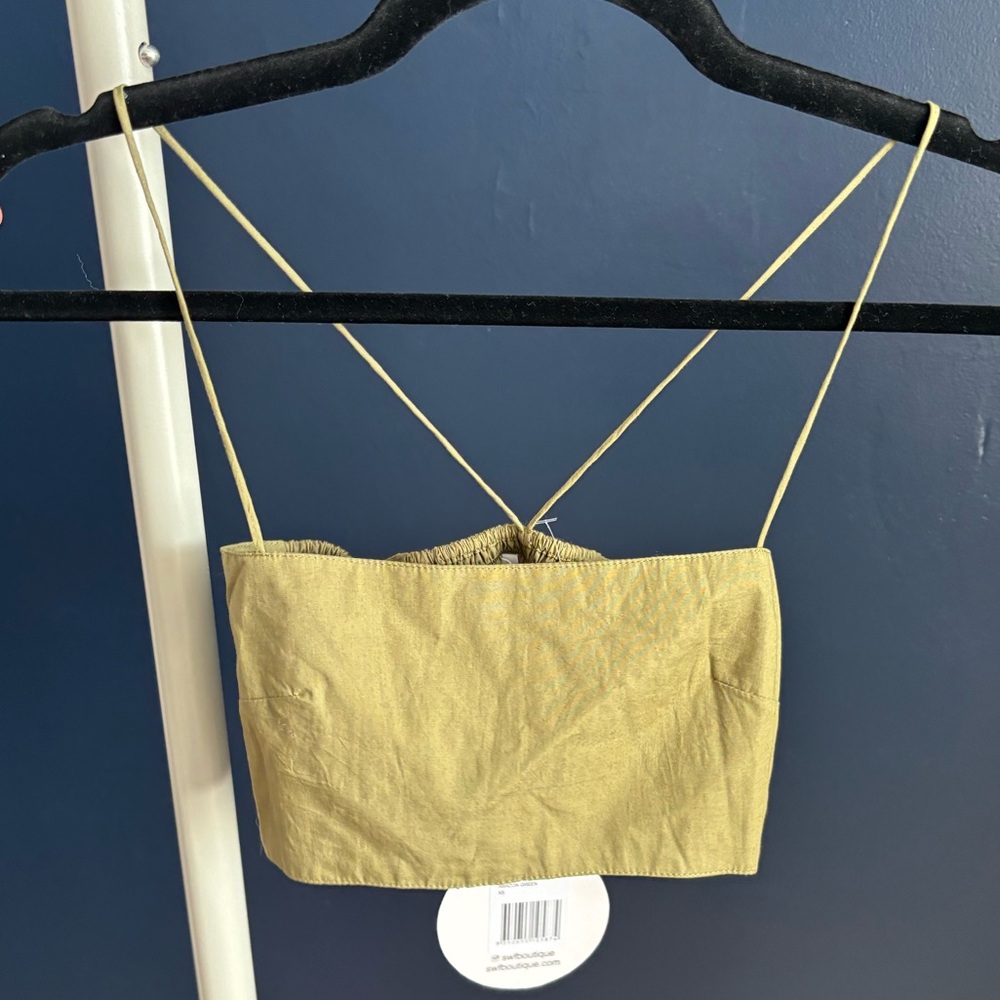 NWT SWF crop top